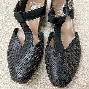 Reiker Black cutout Shoes Size 39, US 8.5